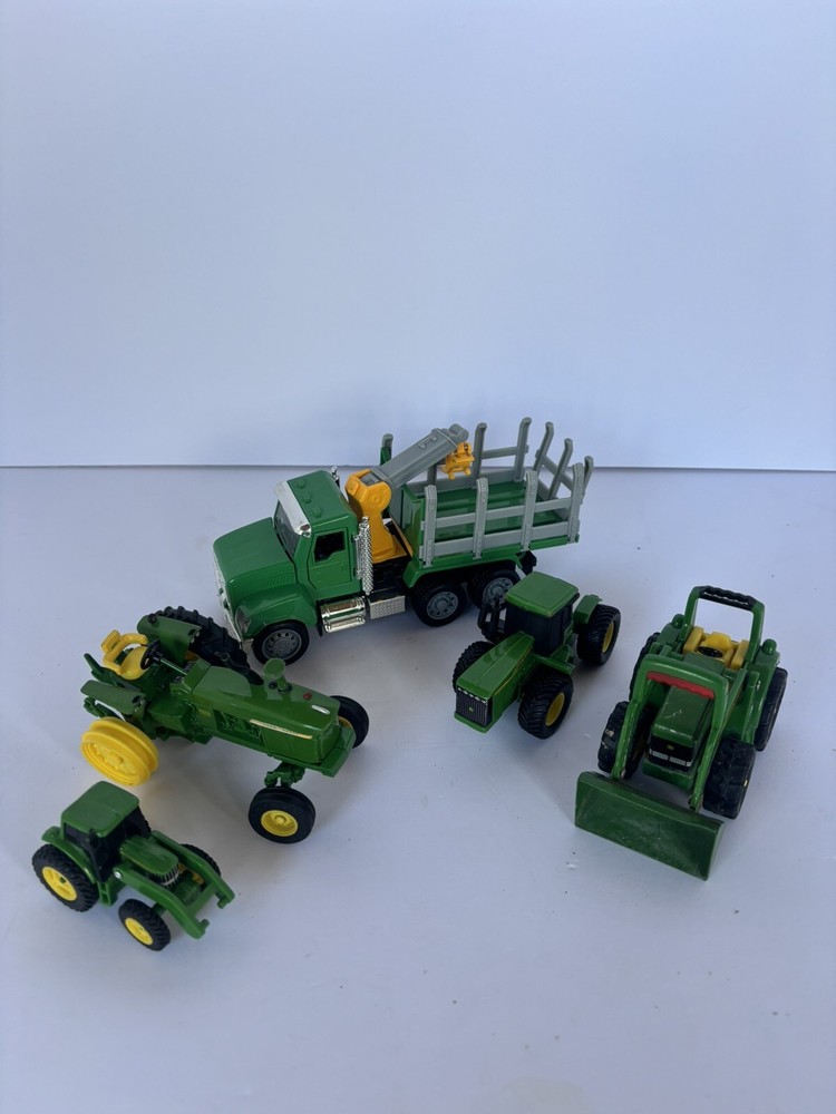 ERTL John Deer Lot