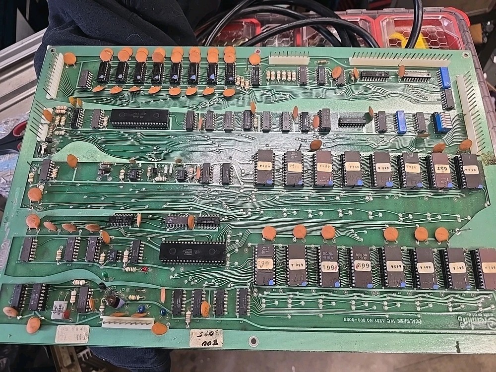 Carnival Arcade Pcb For Repair  * Does Boot