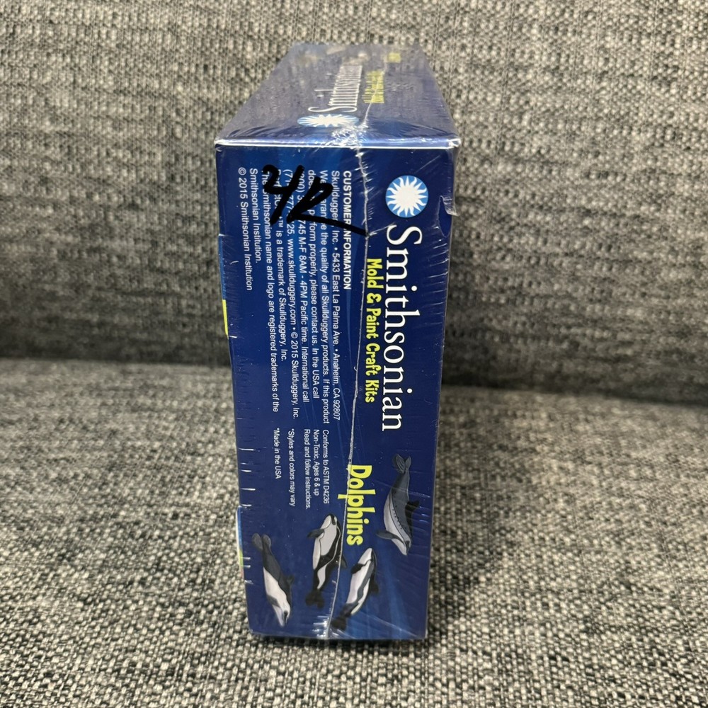Smithsonian Mold And Craft Kit - 4 Dolphins New Sealed
