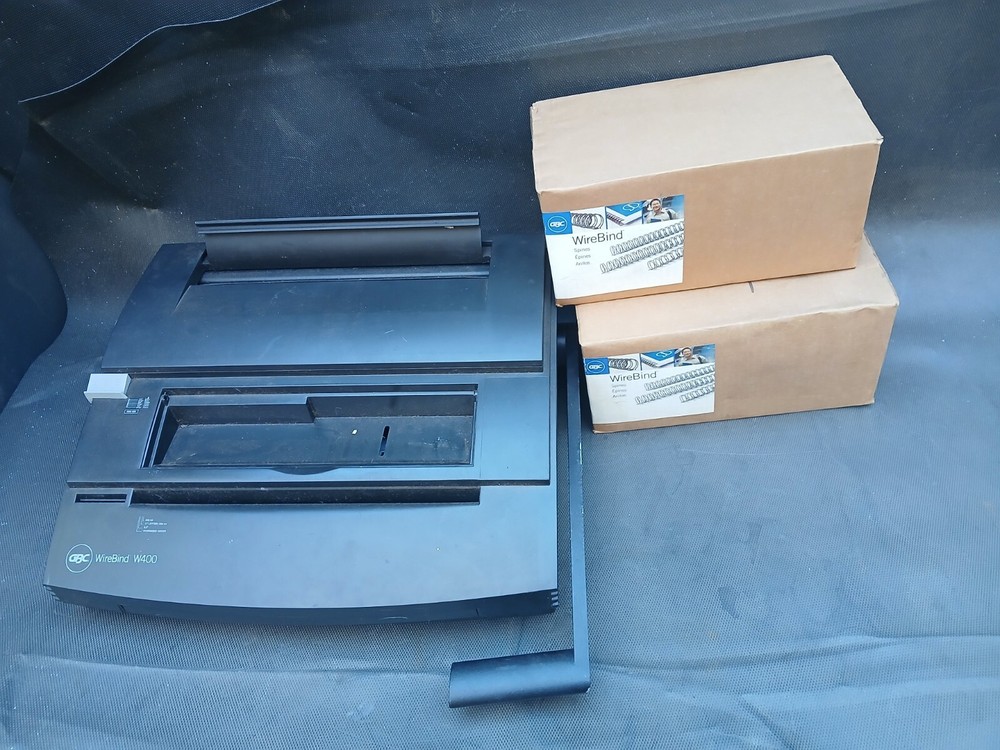 UNTESTED GBC Wirebind W400 Book Binding Machine with Binding Spirals AS IS
