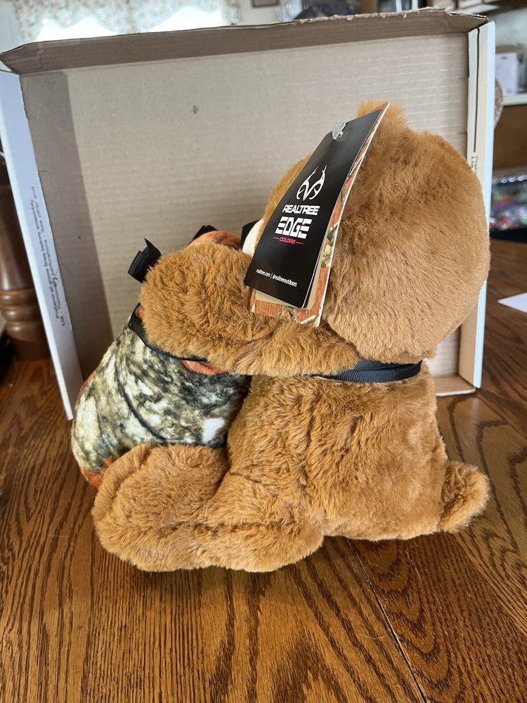 Realtree Edge Plush Bear & Camouflage Throw Set