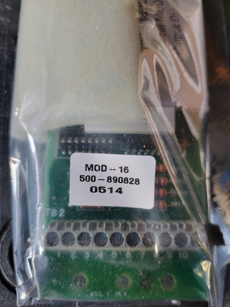 SIEMENS MOD-16 OUTPUT DRIVER MODULE 500-890828. NEW/SEALED