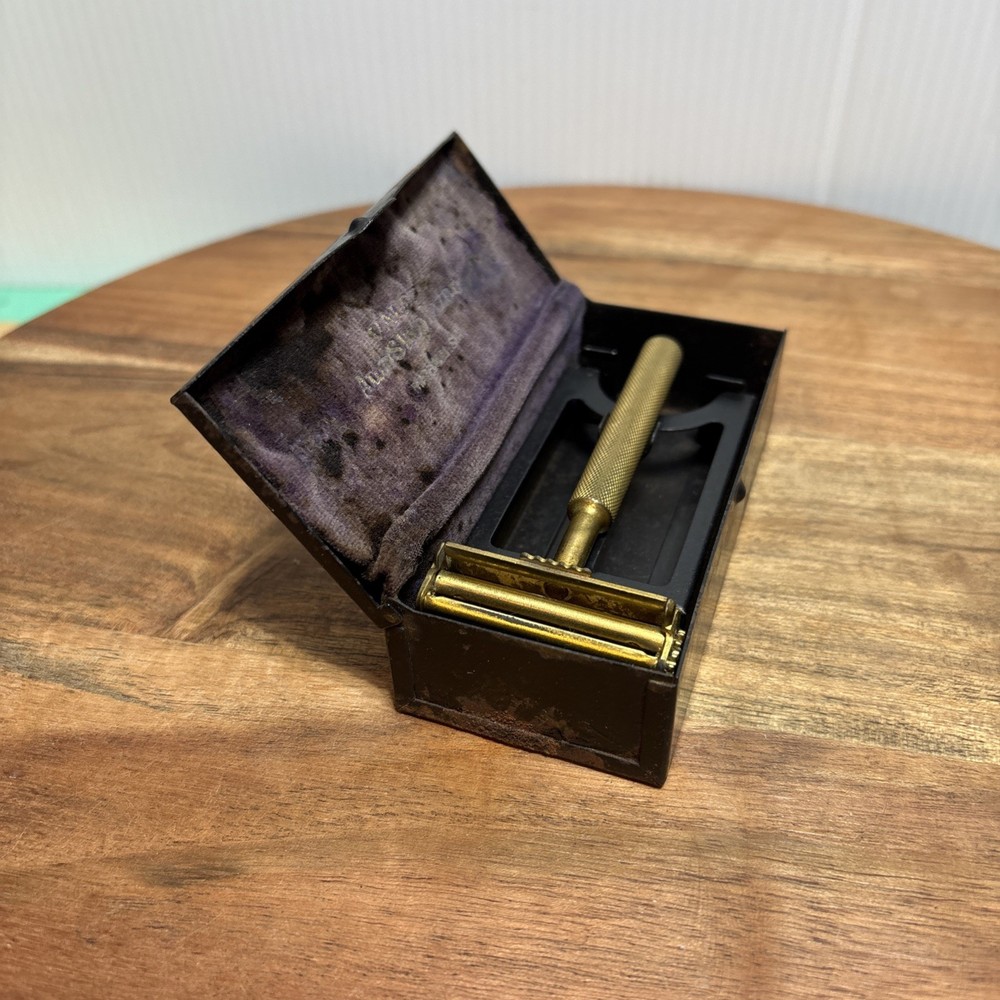 valet auto strop razor In Original Metal Case