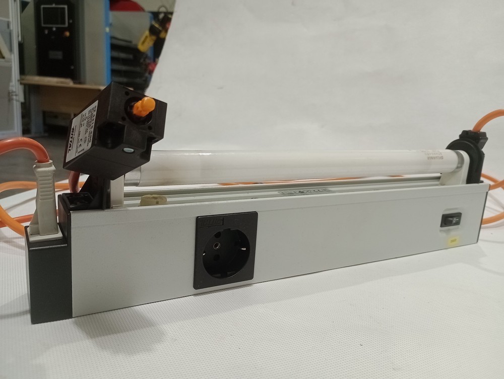 Control cabinet lighting