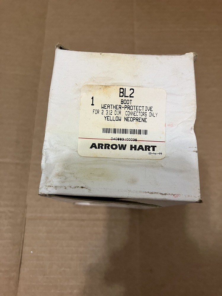 Arrow Hart BL2 BOOT WEATHER-PROTECTIVE FOR 2.312 DIA CONNECTORS ONLY