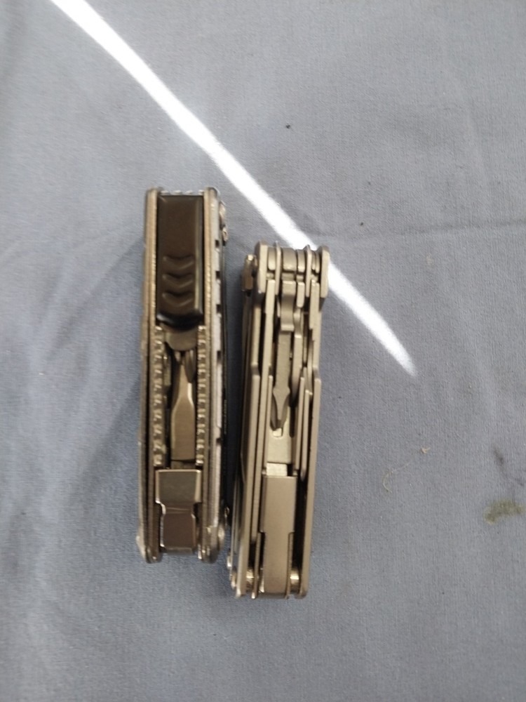 2 high quality multi tool pliers scissors nice screw driver saw