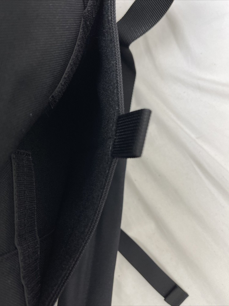 BLACKHAWK 60MB01BK Covert Carry Messenger Bag - Black