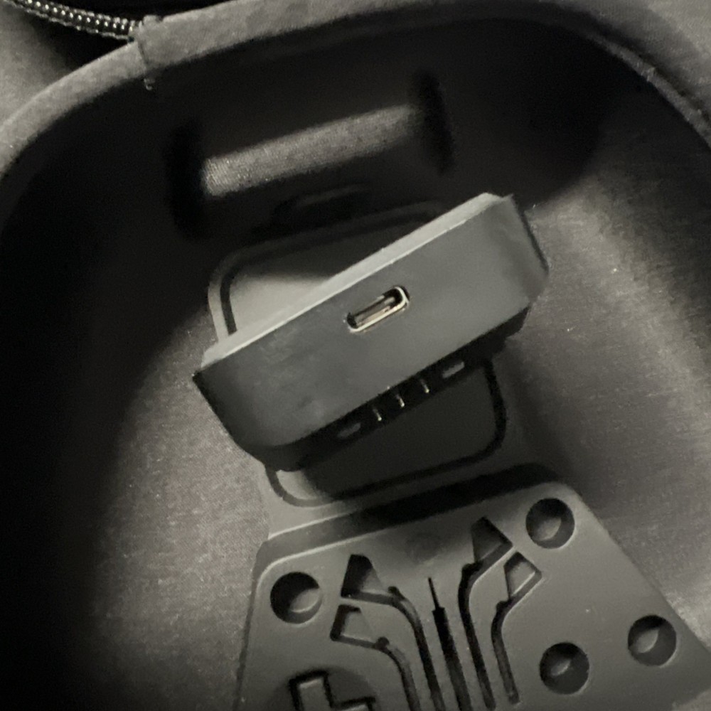 Genuine OEM Microsoft Xbox Elite Series 2 Controller Carry Case + Charging Dock