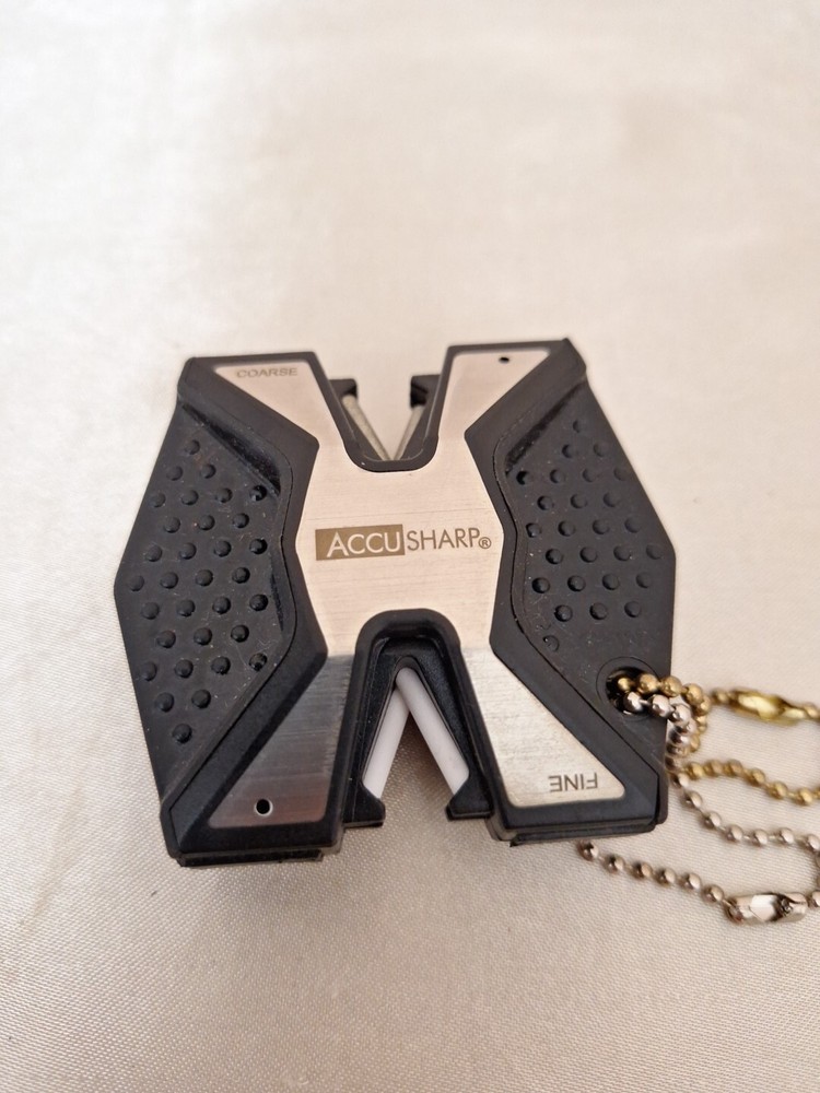 Accu Sharp Diamond PRO 2-Step Knife Sharpener Flip Side Consists TwoCeramic Rods