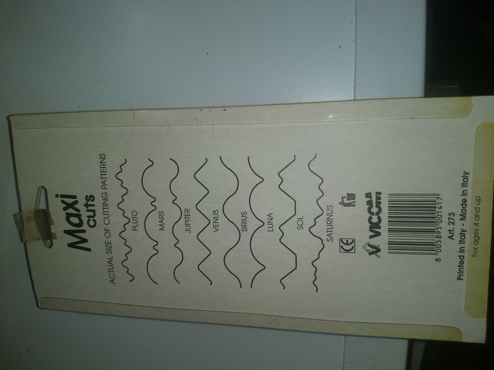 MAXI CUTS SCISSORS FOR CRAFTS ETC NEW PLUTO (E)