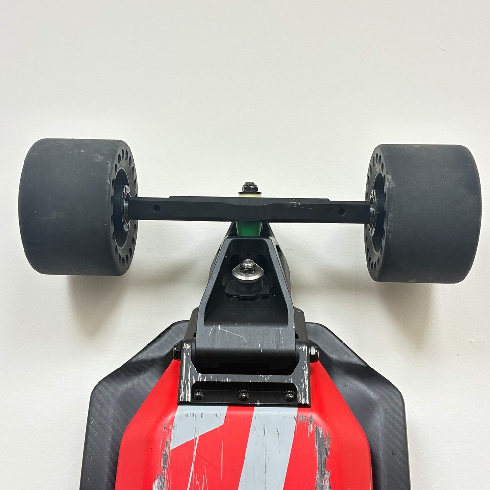 Radium Mach One Longboard 39/100 Red with Cables and Controller