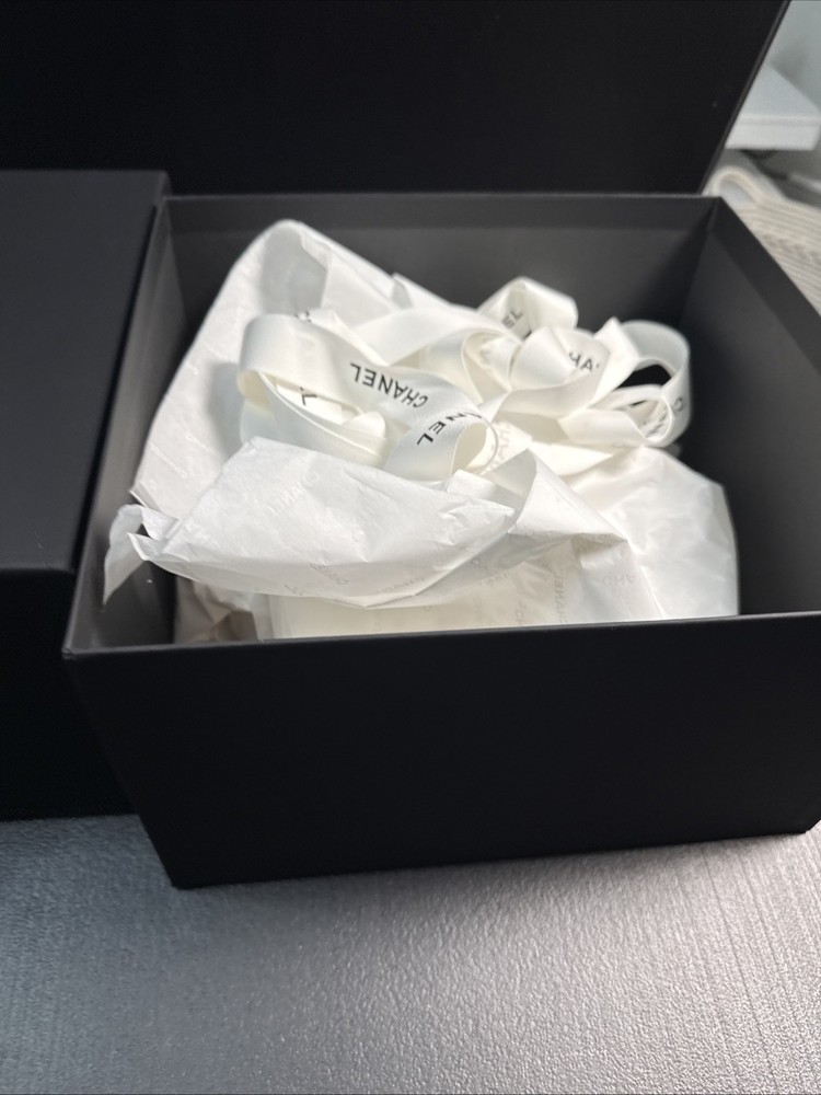 AUTHENTIC SIGNED CHANEL BLACK BOX (1455)