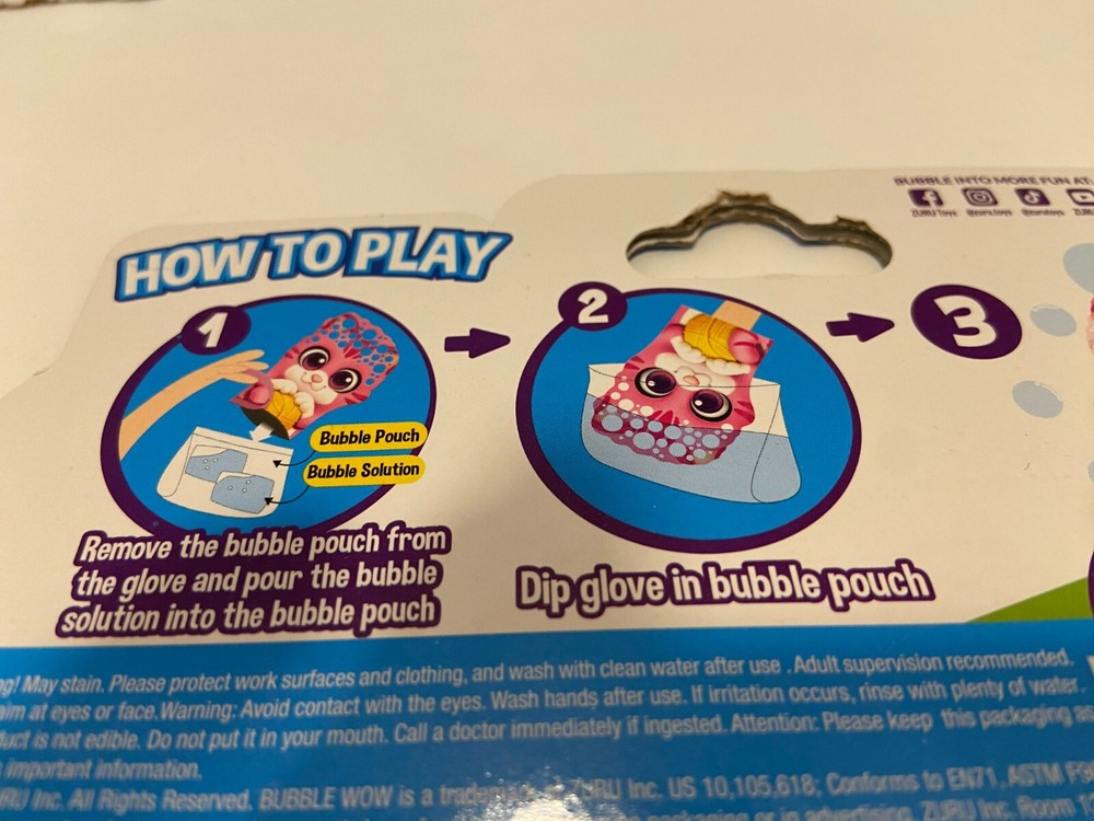 2 Glove-A-Bubbles NEW ~ Wave & Play, Bubble Solution Included & Bubble Pouch