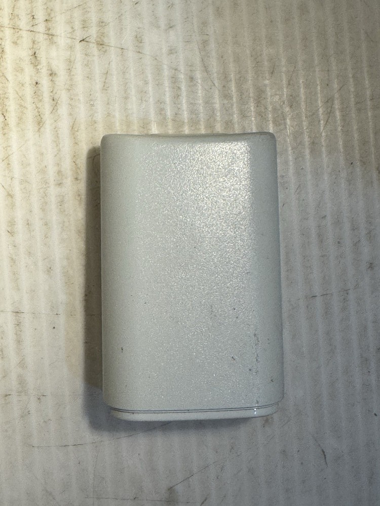 Official Microsoft Xbox 360 White Rechargeable Battery Pack Controller OEM