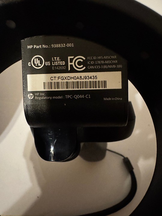 HP VR1000-100 Windows Mixed Reality (WMR) Headset with Controllers Combo