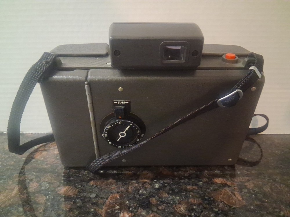 Polaroid Countdown M60 Automatic Land Camera Vintage Vtg 70’s