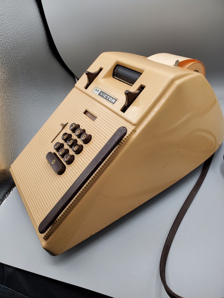 Vintage Victor 7 82 54 Adding Machine Calculator