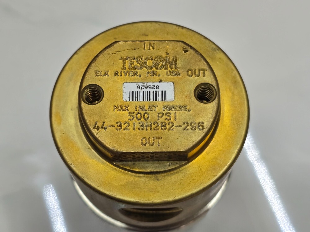 Tescom Pressure Regulator Model 44-3213H282-296