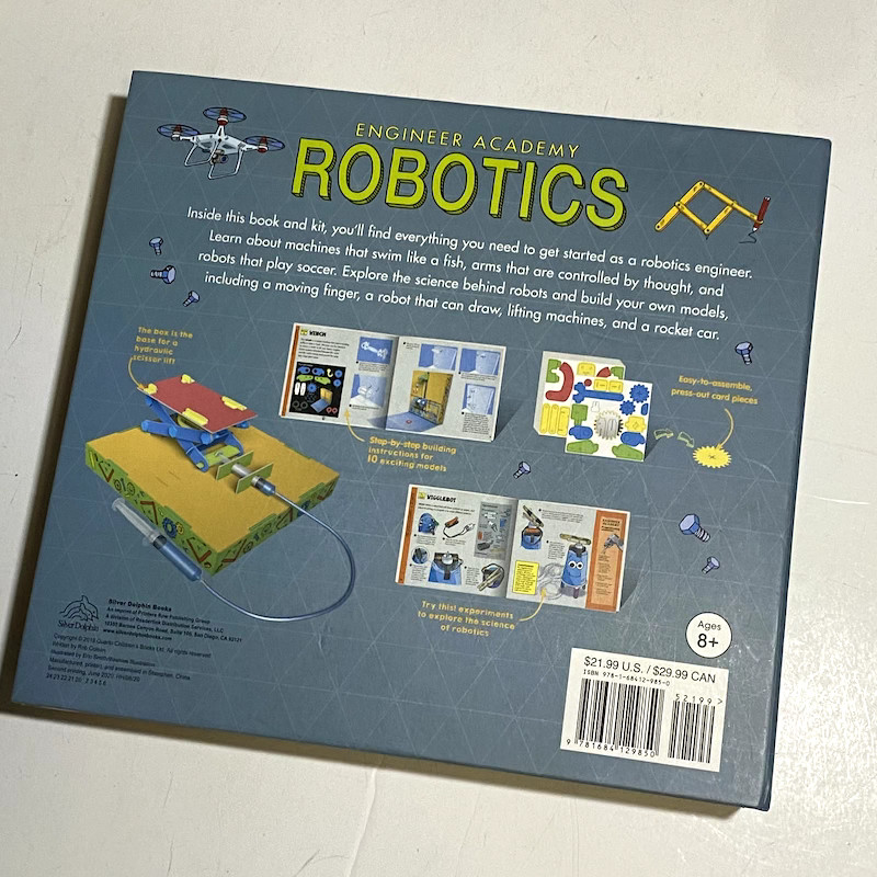 Engineer Academy ROBOTICS Maker Kit and 64-Page Science Book Pre-owned Unused