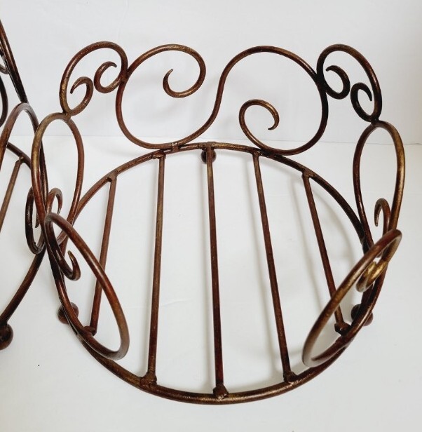 Set of 2 Beautiful Wrought Iron Stackable Plate Holders Racks 11" & 9"