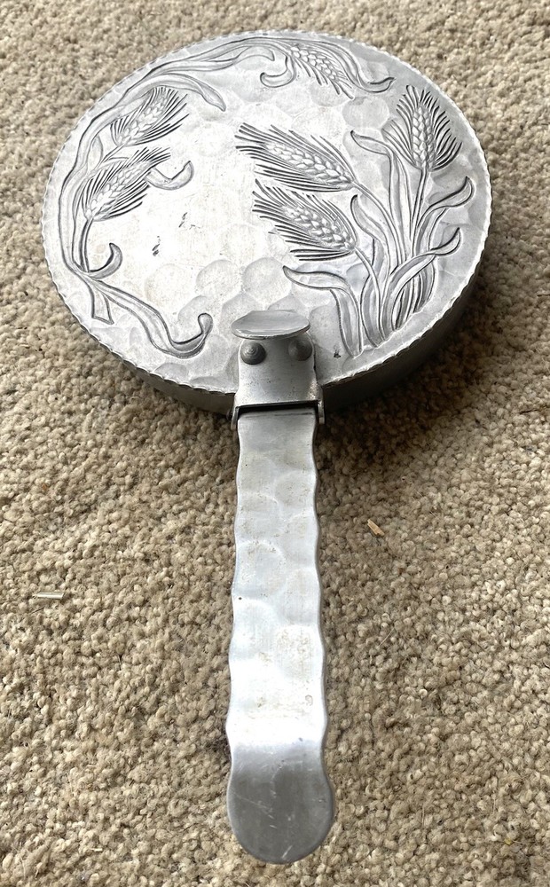 Vintage Silver-Plated, Etched Kraftware Silent Butler Medium