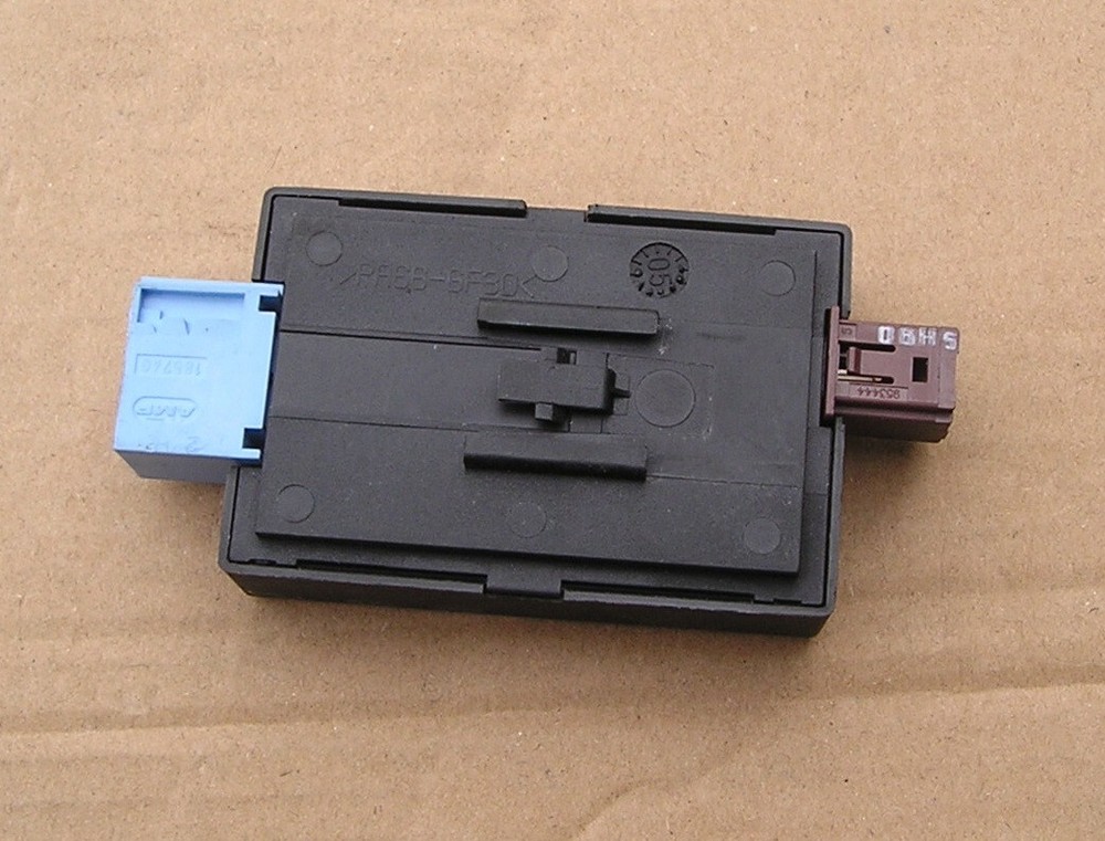 2006 CITROEN C4 COUPE ALARM CONTROL MODULE - 9657384680