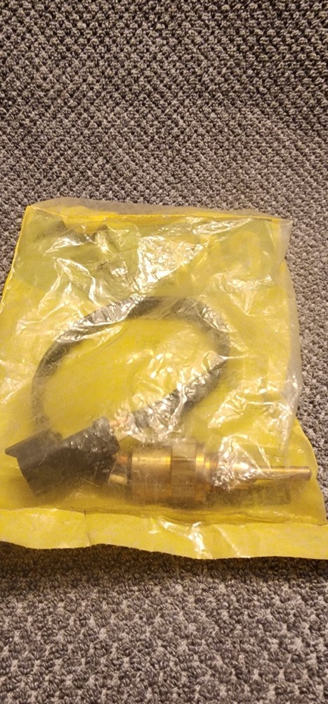 New Caterpillar 102-2240 Temperature Sensor