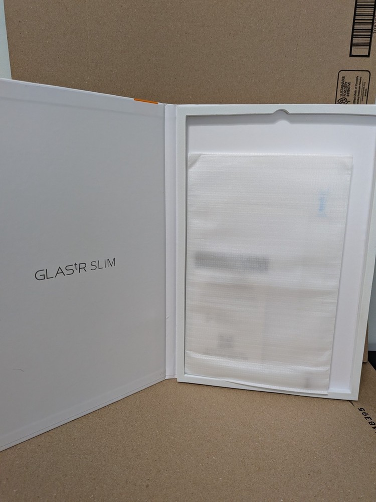 Spigen GLAS.tr SLIM Auto Display Protector 9.4" - Open Box