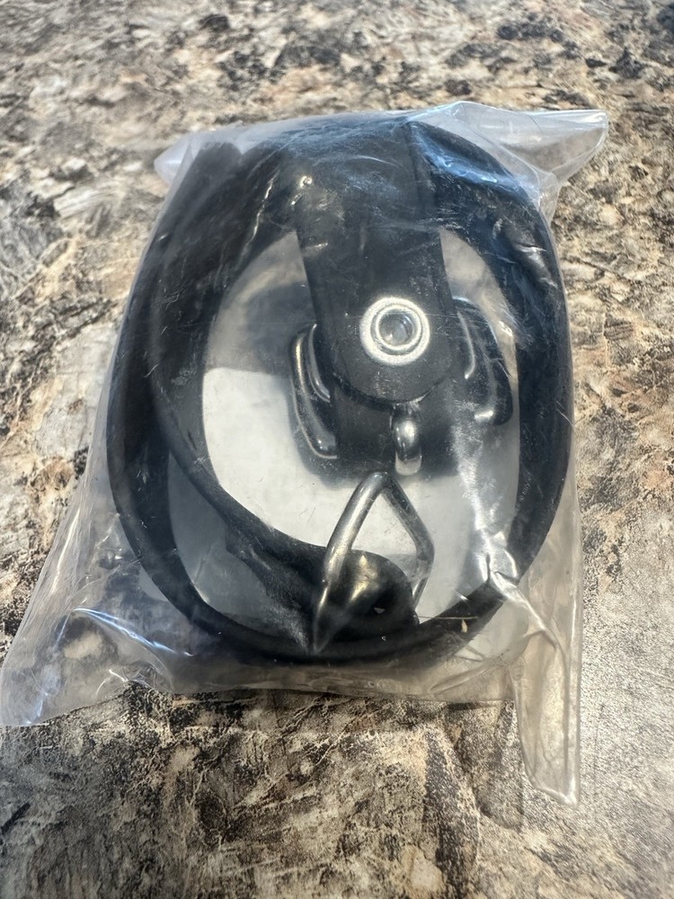 Leer Burg Dog Muzzle -Training Walking Safety Adjustable Secure Fit SIZE 20C