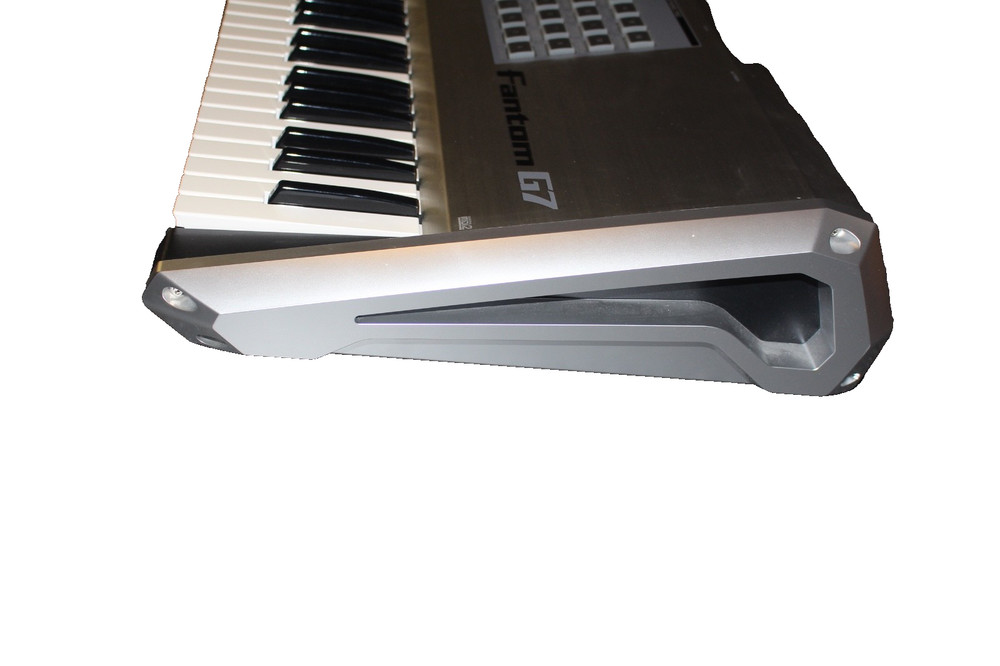 Roland Fantom G7 76-key Sampling Synth Workstation with Soft Case