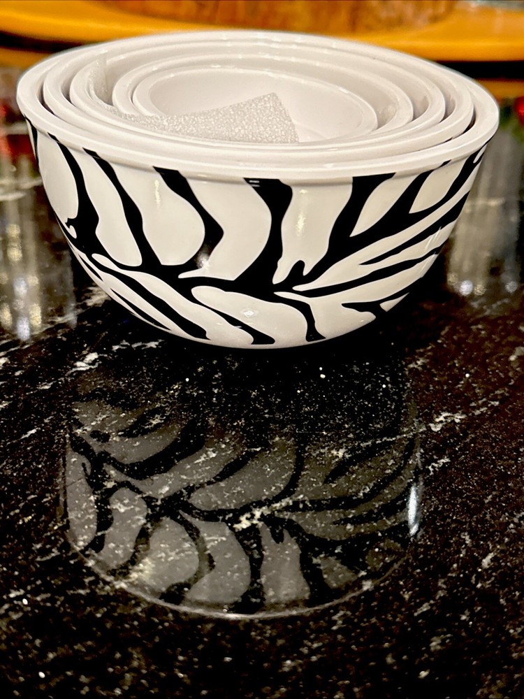 5 Nesting Melamine Bowls Baking Measuring Cups Zebra Print