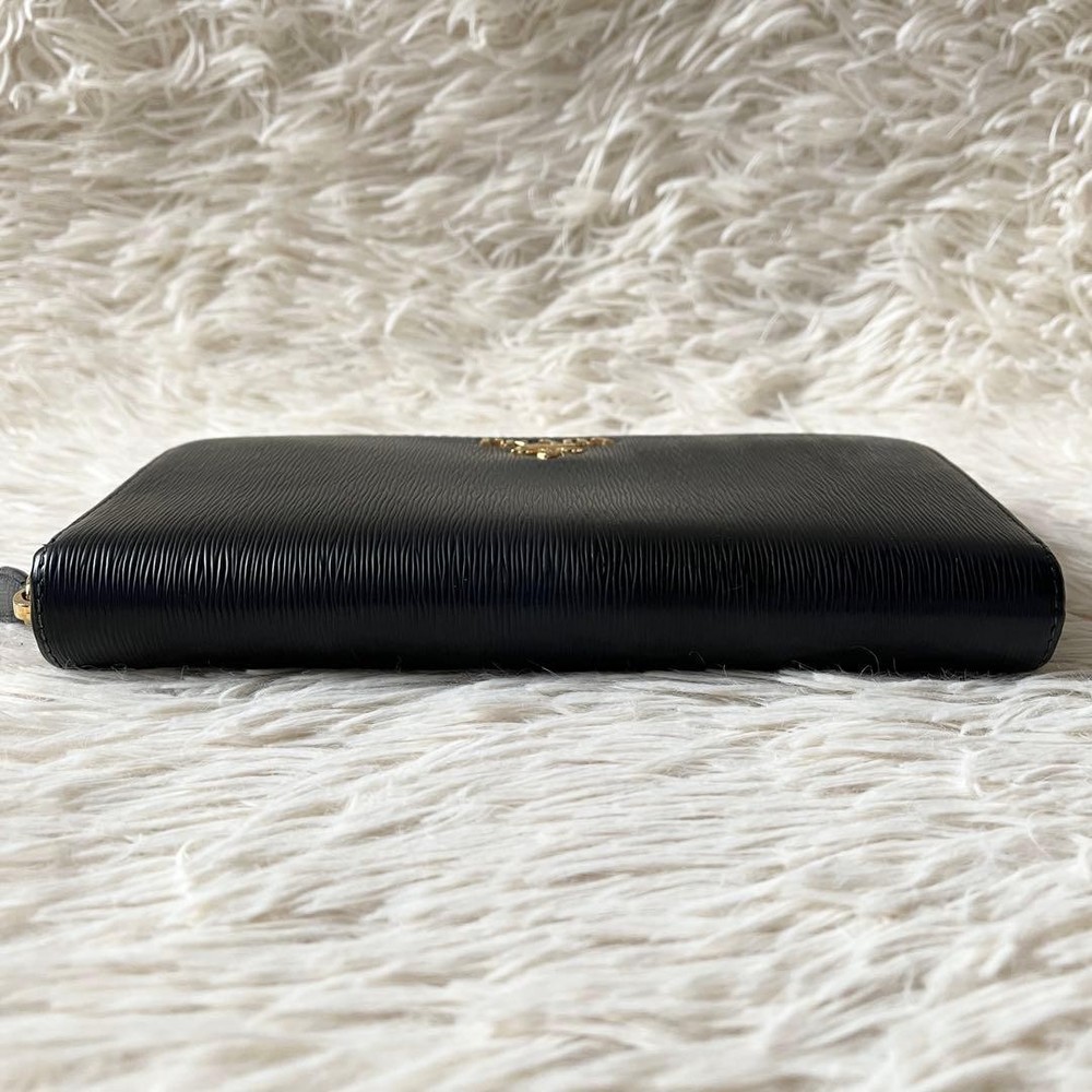 PRADA Vittero Move Long Wallet Black