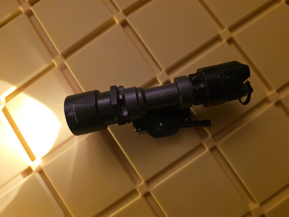 Surefire M952 Flashlight with Quick Detach Mount