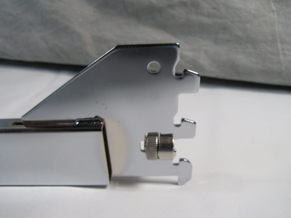 Econoco CR8 8" Chrome Hangrail Bracket for 1/2x1-1/2" Rectangular Tubing NEW