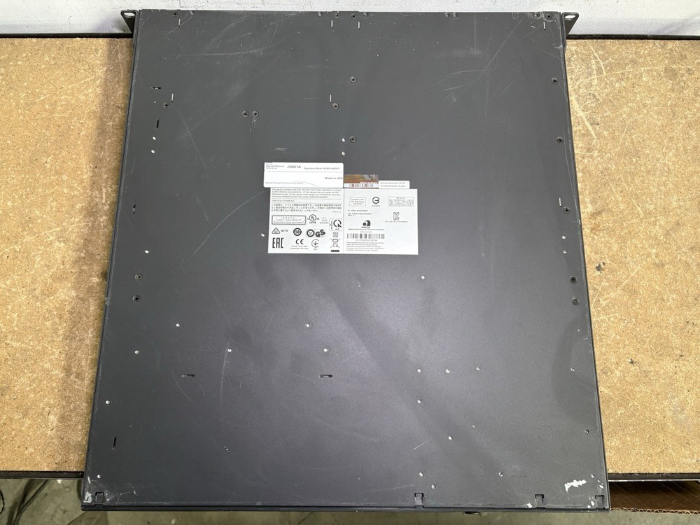 JG861A HP FlexNetwork MSR3024 AC Router / W JG423A Module