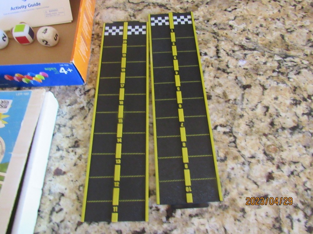 Lot 2 Learning Resources-Mini Motor Math-Friendly Farm Activity Sets-Games
