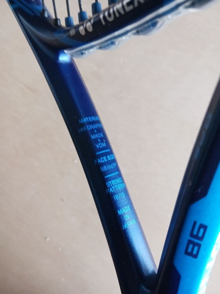 YONEX EZONE 98 2020