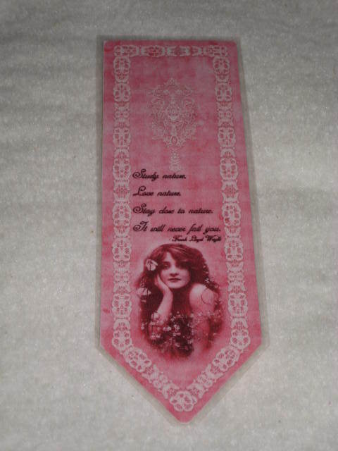 PRIMITIVE VICTORIAN STYLE LAMINATED BOOKMARK