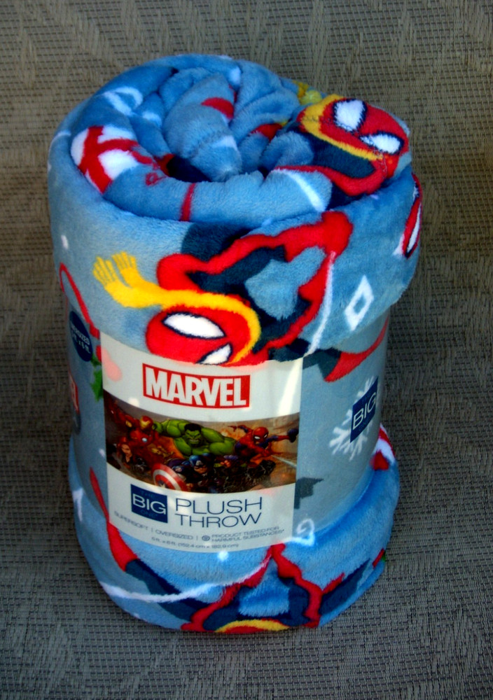 Marvel Spiderman Plush Throw Blanket