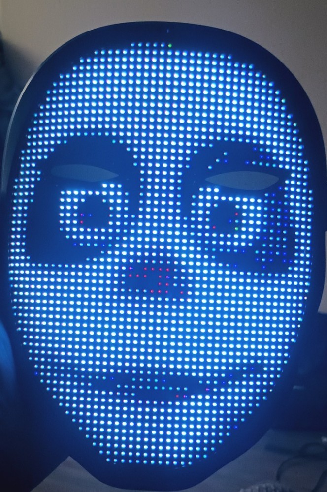 Shining App Mask New open Box