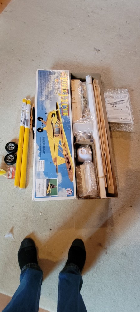 Great Planes Piper J-3 Cub Model Kit W/EXTRAS