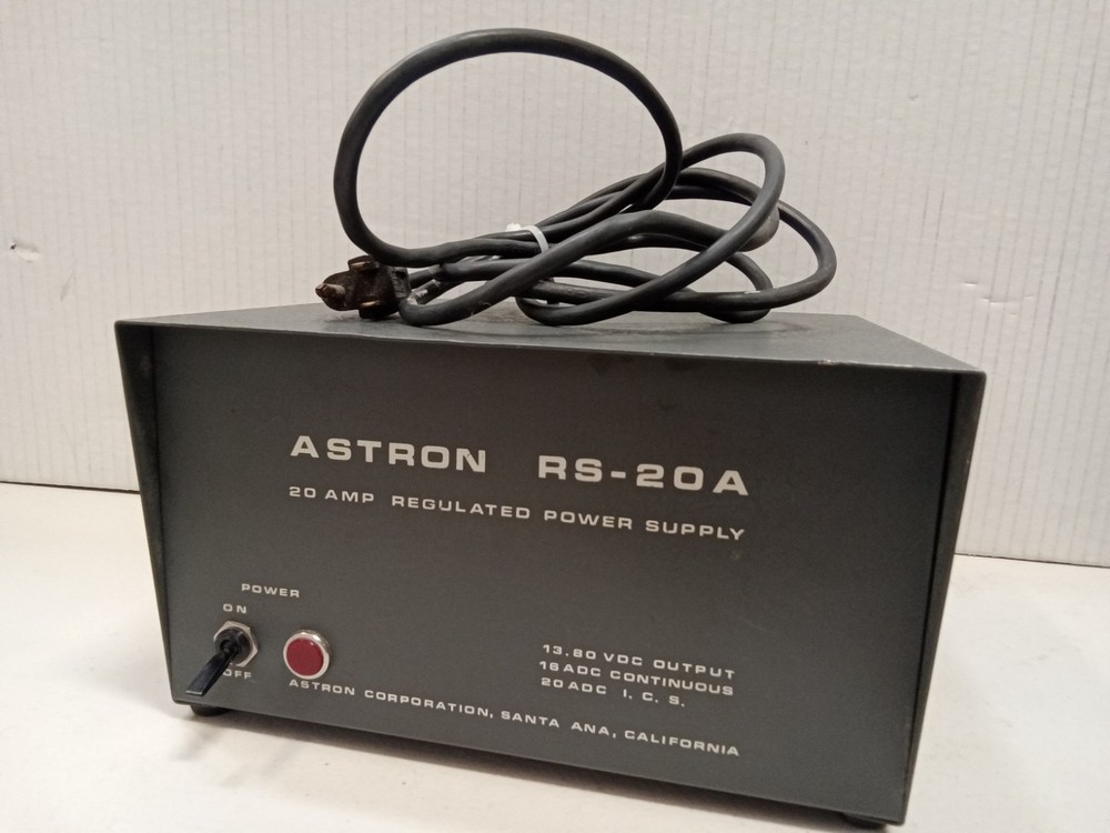 Astron RS-20A 20 Amp Regulated Power Supply