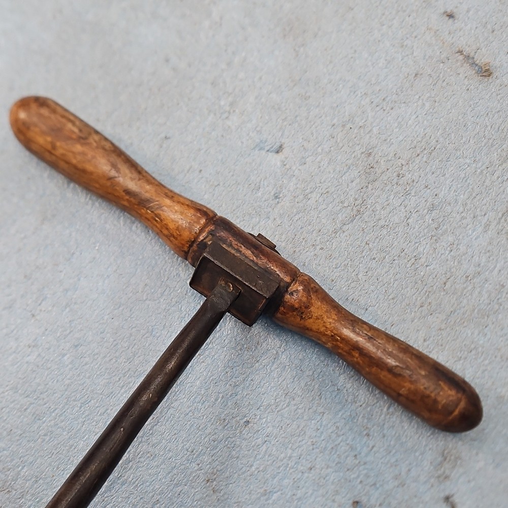 Antique 2" Excelsior T-Handle Wood Auger Irwin Pattern Coarse Thread Frame Tool