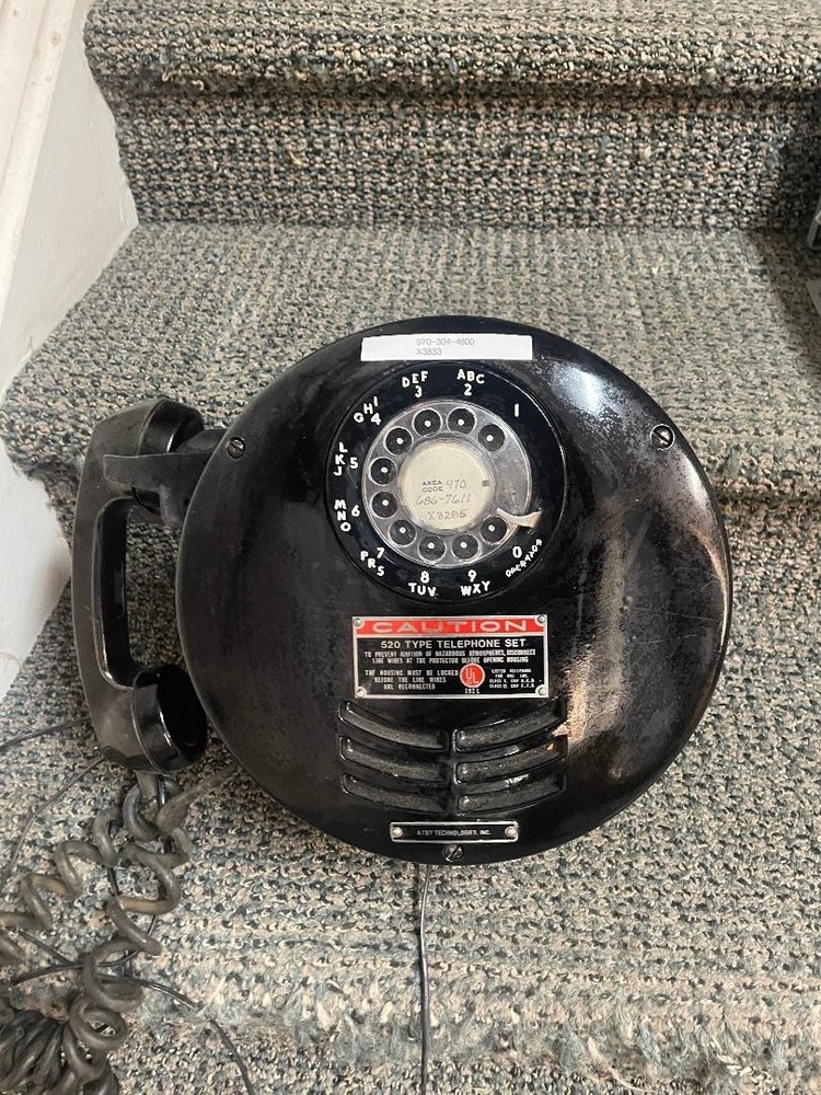 AT&T explosion proof phone; type 520; works!