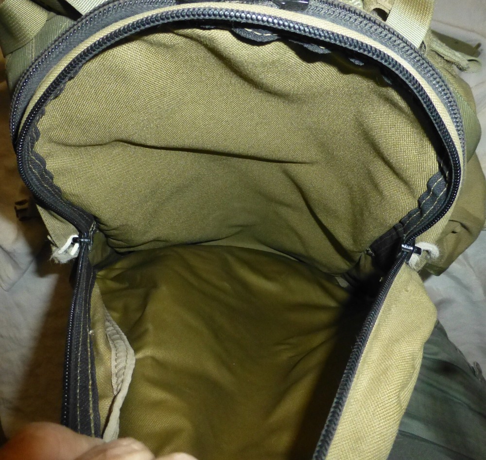 Blackhawk Raptor X-1 Tactical Assault Hydration Special Ops Backpack Desert Tan