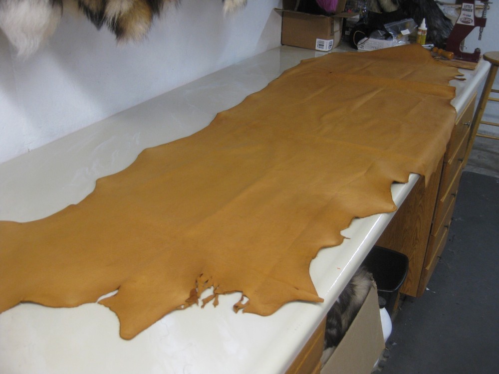 Cow Leather  # 0016429  Row 39