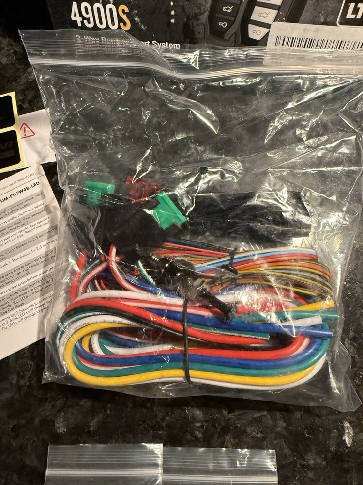 Compustar CS4900-S 4-Button 2-Way, 3000' Remote Start System Blade Not Included