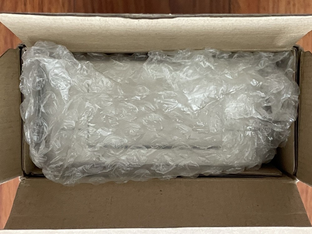 Muji smartphone speaker splash proof