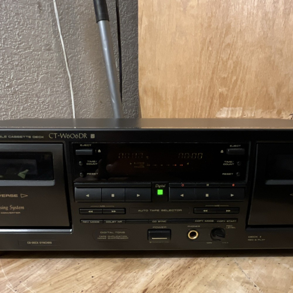 Pioneer CT-W606DR Cassette Deck Auto Reverse Digital Processing working perfect