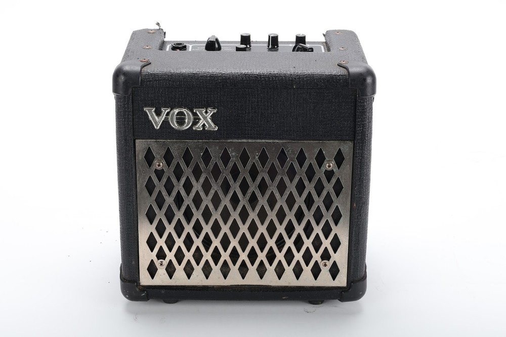 VOX DA5 Guitar Amplifier / Multi-Effects Processor - Fair Condition